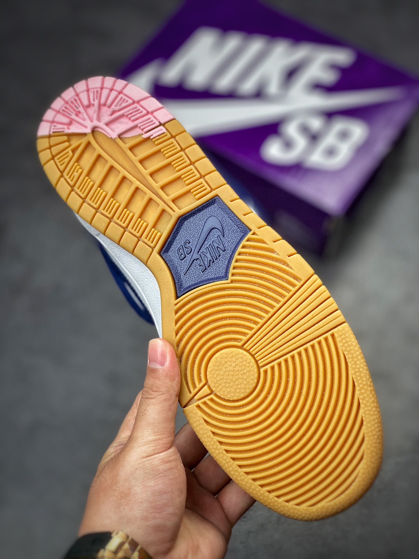 200 Nike SB Dunk Low PRO PRM 白蓝 洛杉矶道奇 DO9395-400