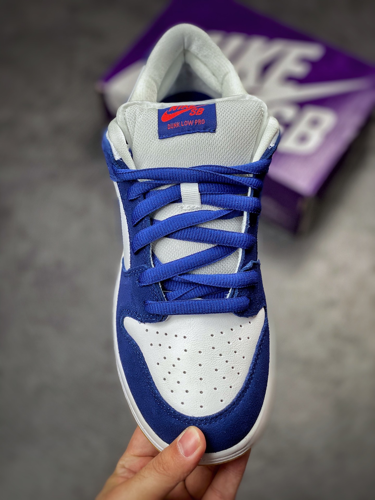 200 Nike SB Dunk Low PRO PRM 白蓝 洛杉矶道奇 DO9395-400