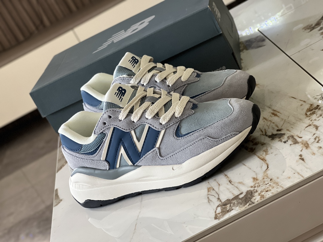 뉴발란스 신발 83782 New Balance Shoes