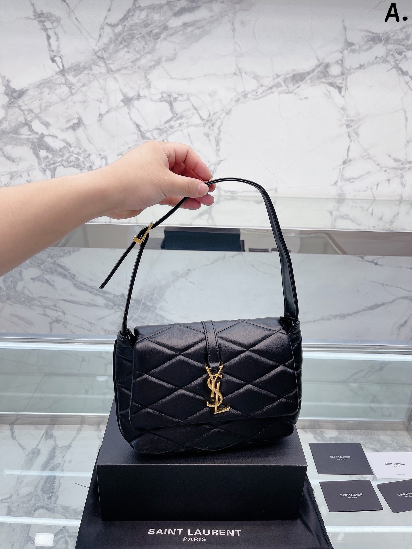 J0  Saint Laurent 圣罗兰 YSL  Saint Laurent 圣罗兰 Le57  Saint Laurent 圣罗兰 YSL  Logo标羊皮单肩包 尺寸28 20cm