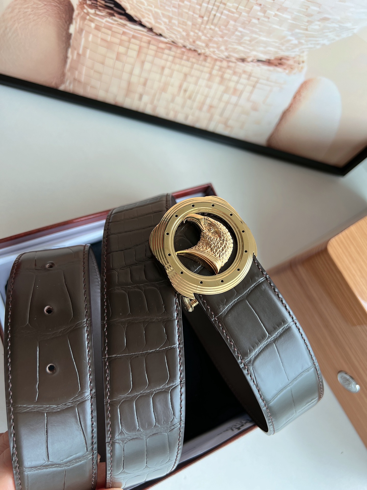 Stefano Ricci Male Belt: Classic Steel Eagles with Metal Buttons and Alligator Texture - 图片 5