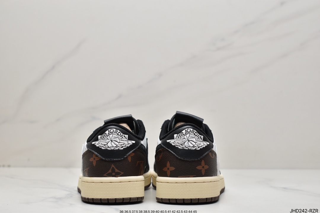 190 Travis Scott x Air Jordan 1 Low AJ1乔1低帮倒钩 TS联名款运动休闲板鞋 1A8WG6