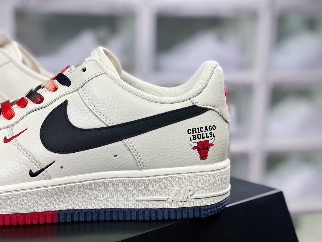 260 耐克Air Force 1’07 QS”Sail/Black/Red/Chicago Bullss”空军一号CH2806-306