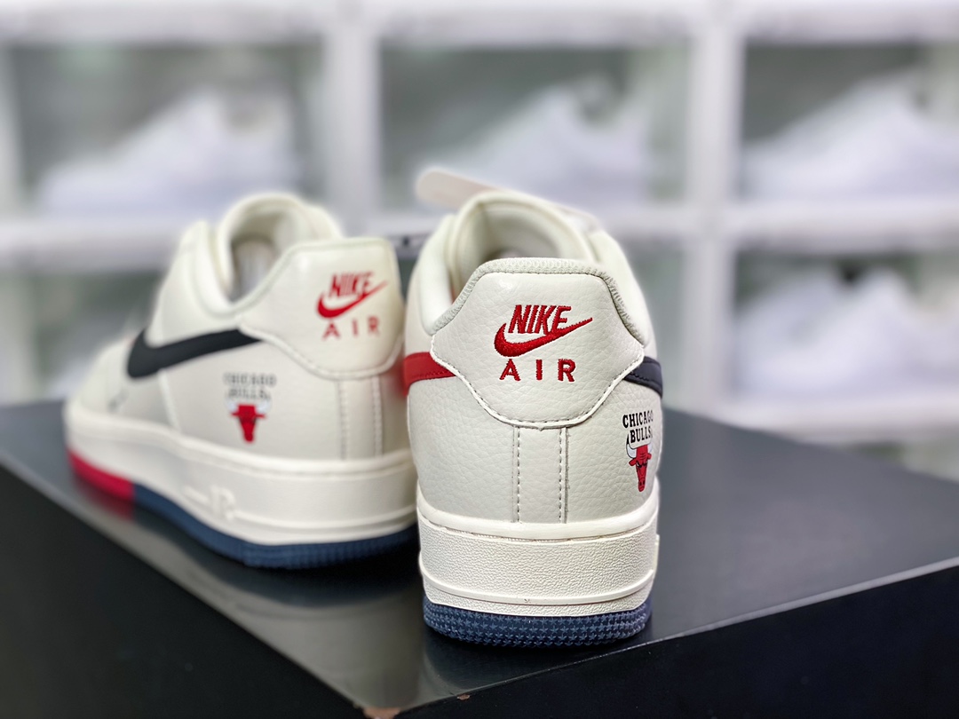 260 耐克Air Force 1’07 QS”Sail/Black/Red/Chicago Bullss”空军一号CH2806-306
