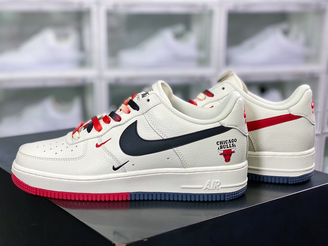 260 耐克Air Force 1’07 QS”Sail/Black/Red/Chicago Bullss”空军一号CH2806-306