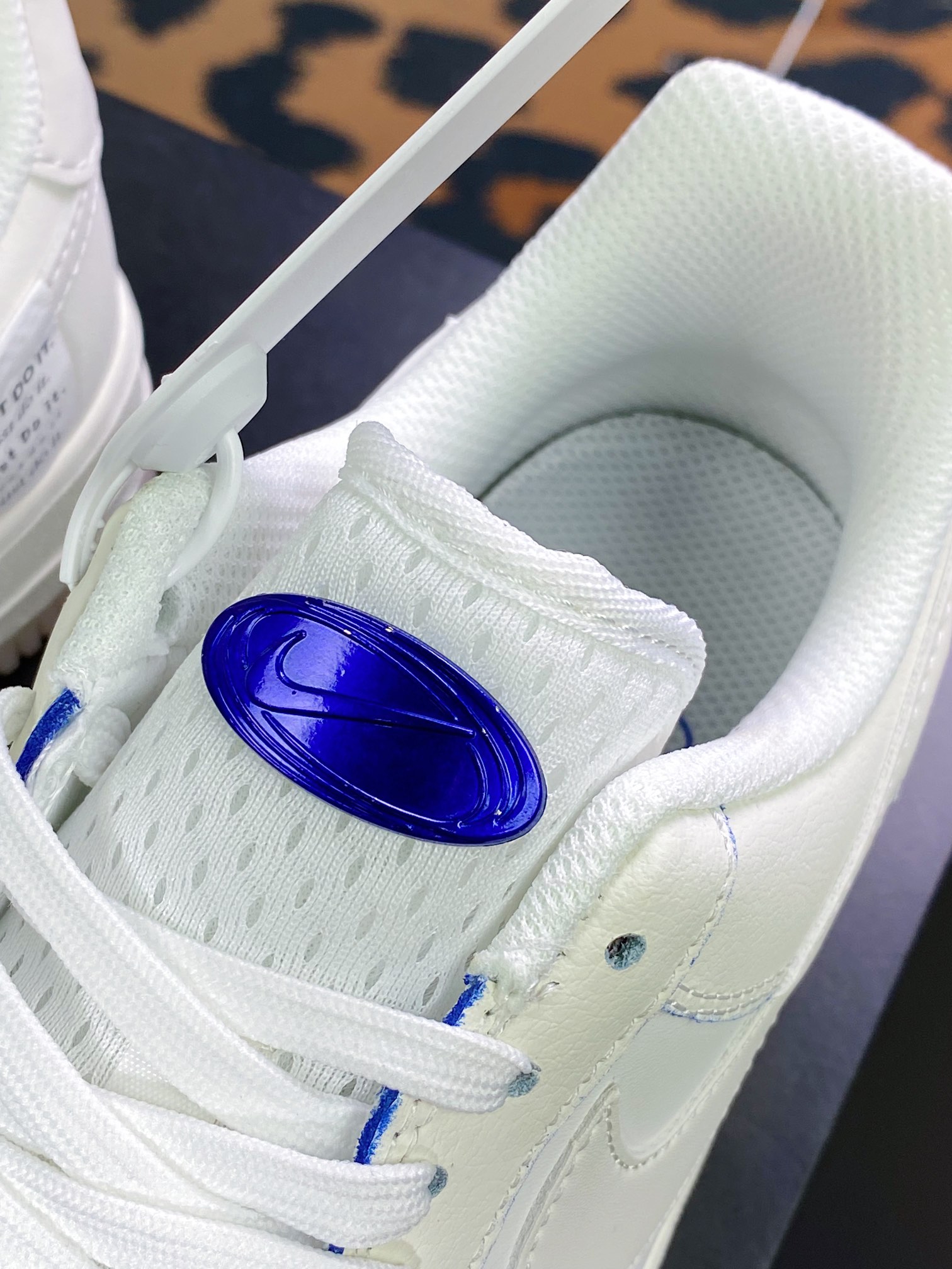 220 Air Force 1 '07 Low”Sail White/Blue Mini Swoosh”空军一号DX1156-001