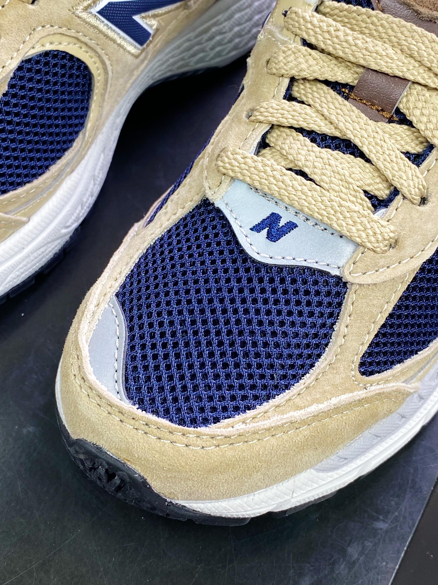 ML2002 Series Retro Daddy Style Casual Sports Jogging Shoes ”Suede Beige Brown Navy Blue” M2002R5