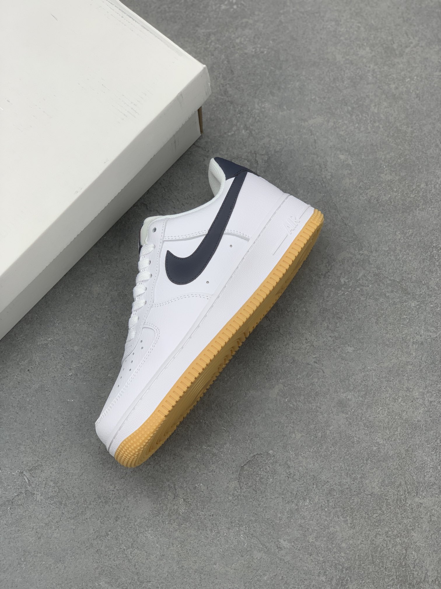 Nike Air Force 1 '07 Essentials: Classic Style, Superior Comfort, Various Sizes 8 i1664402033 6899 6