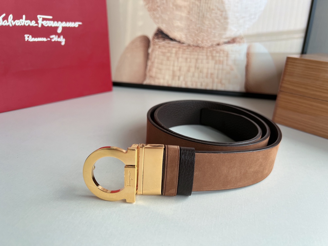 Salvatore  Ferragamo菲拉格慕男士3.5cm专柜旋转金属夹扣，进口头层牛皮甩纹绒面内衬腰带