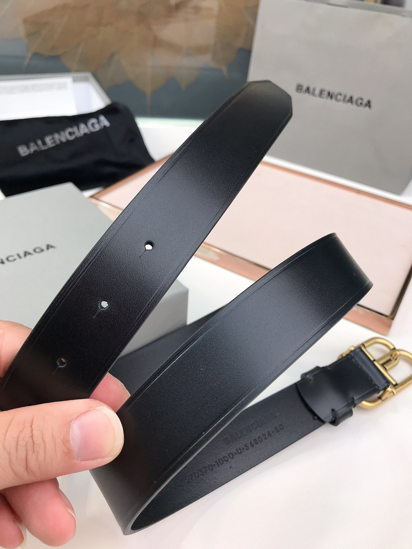 Parisian Retrologo Belt: High-End Italian Cowhide with Pint Details, 3.0cm Width - 图片 6