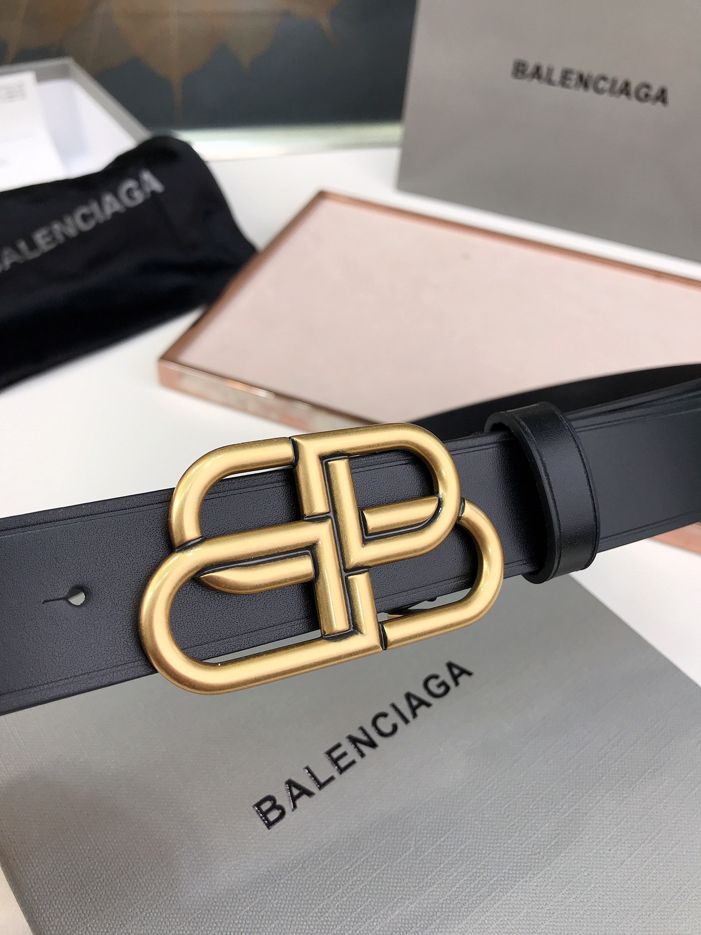 Parisian Retrologo Belt: High-End Italian Cowhide with Pint Details, 3.0cm Width - 图片 8