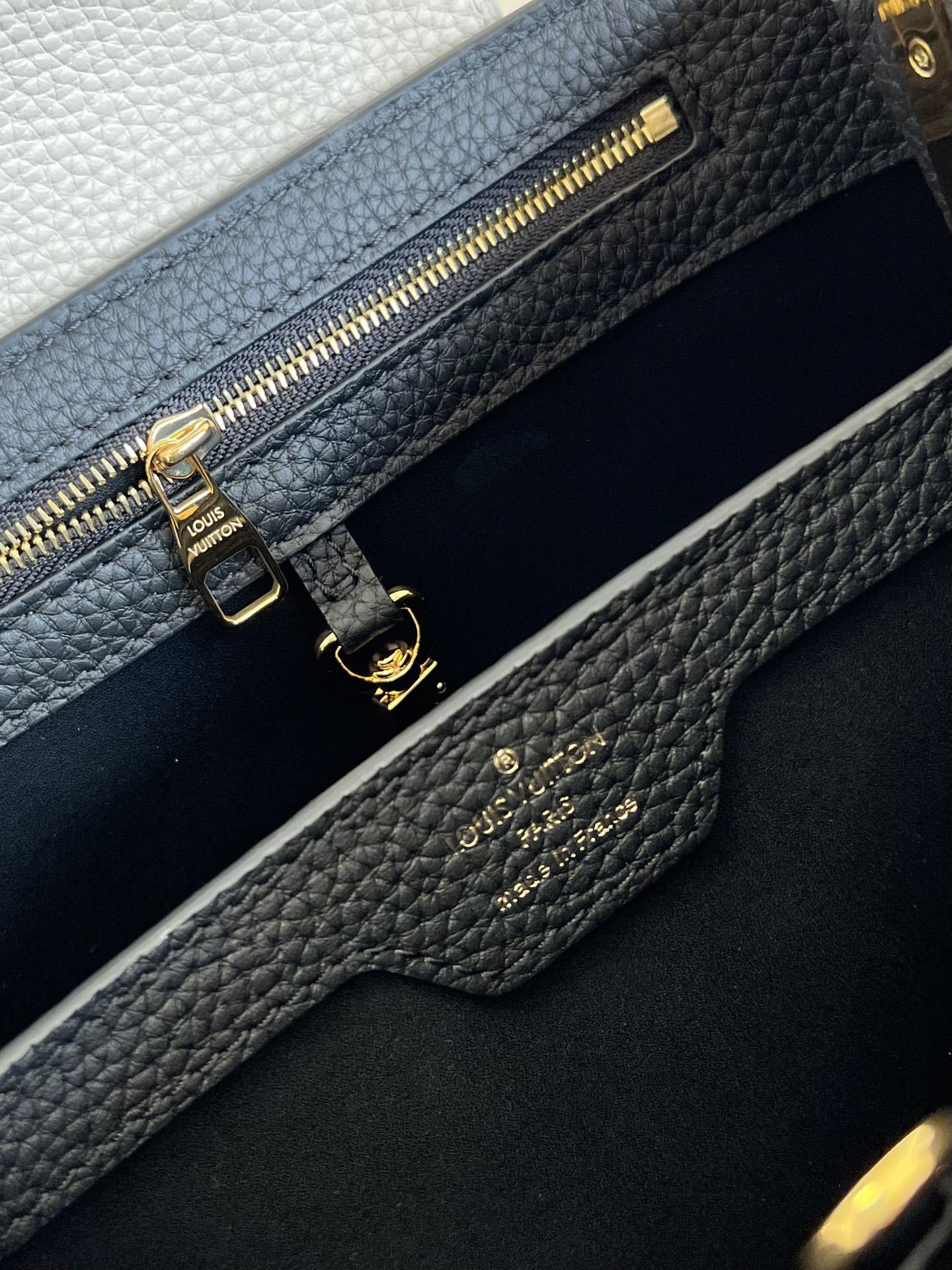 顶级原单M20708黑/小号CapucinesBB手袋沐浴新季洗礼金属Monogram花卉通过手工抛光和