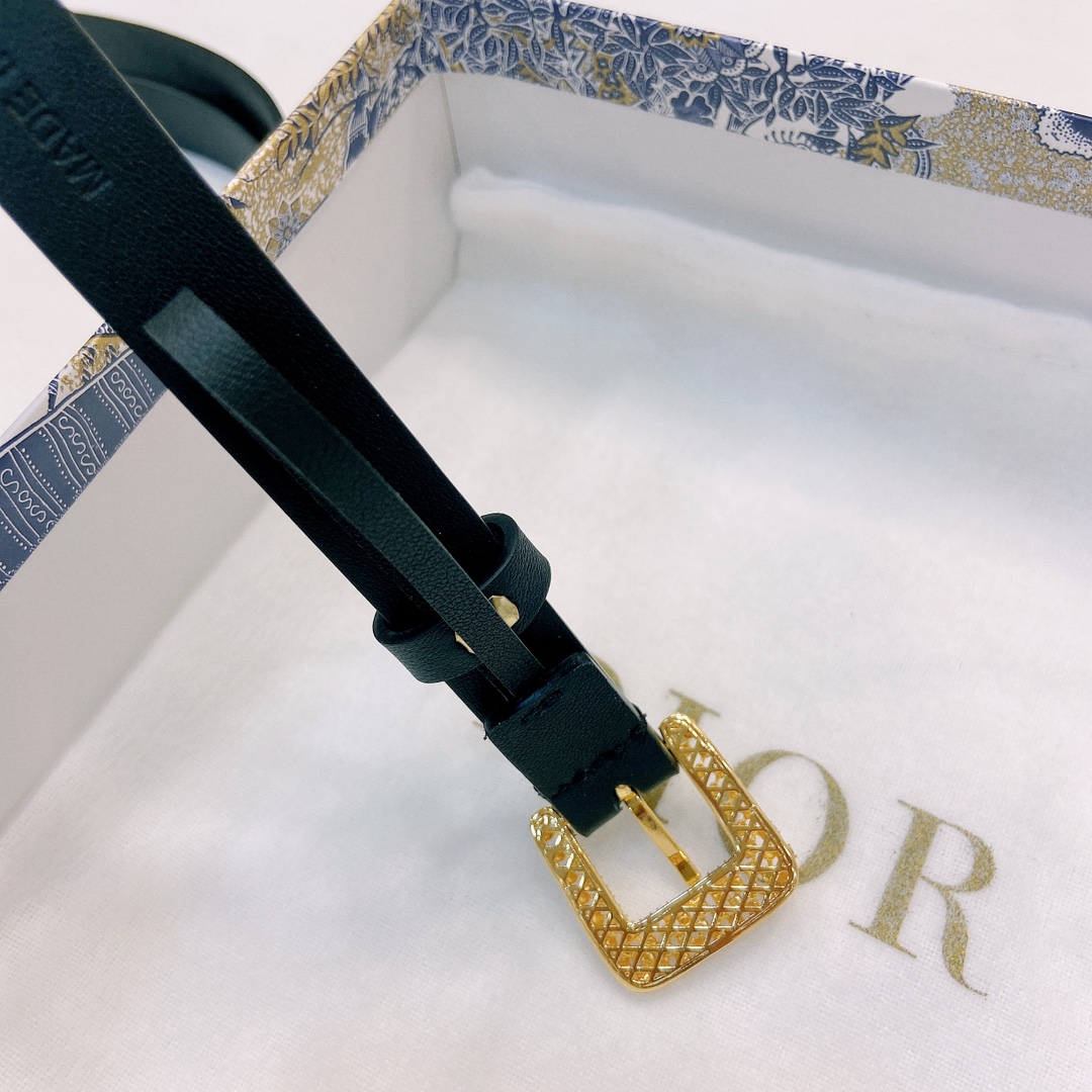 DIOR迪奥1.5Cm宽腰带以经典优