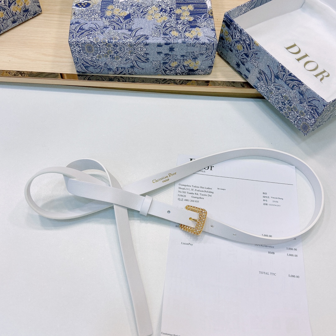 DIOR迪奥1.5Cm宽腰带以经典优