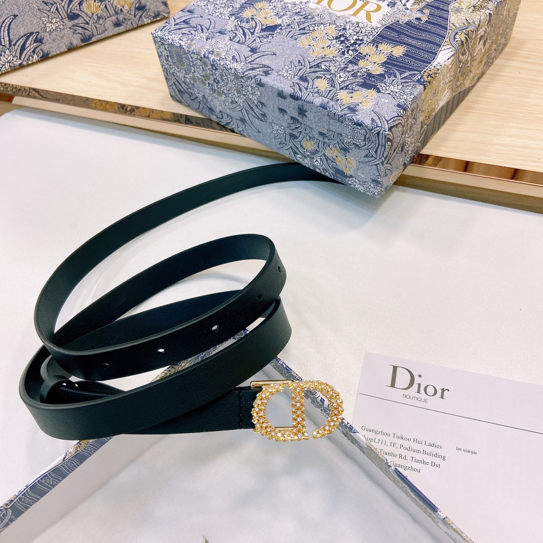 DIOR迪奥1.5Cm宽腰带以经典优