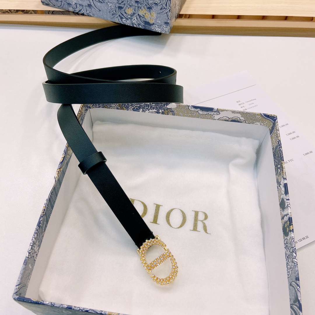 DIOR迪奥1.5Cm宽腰带以经典优