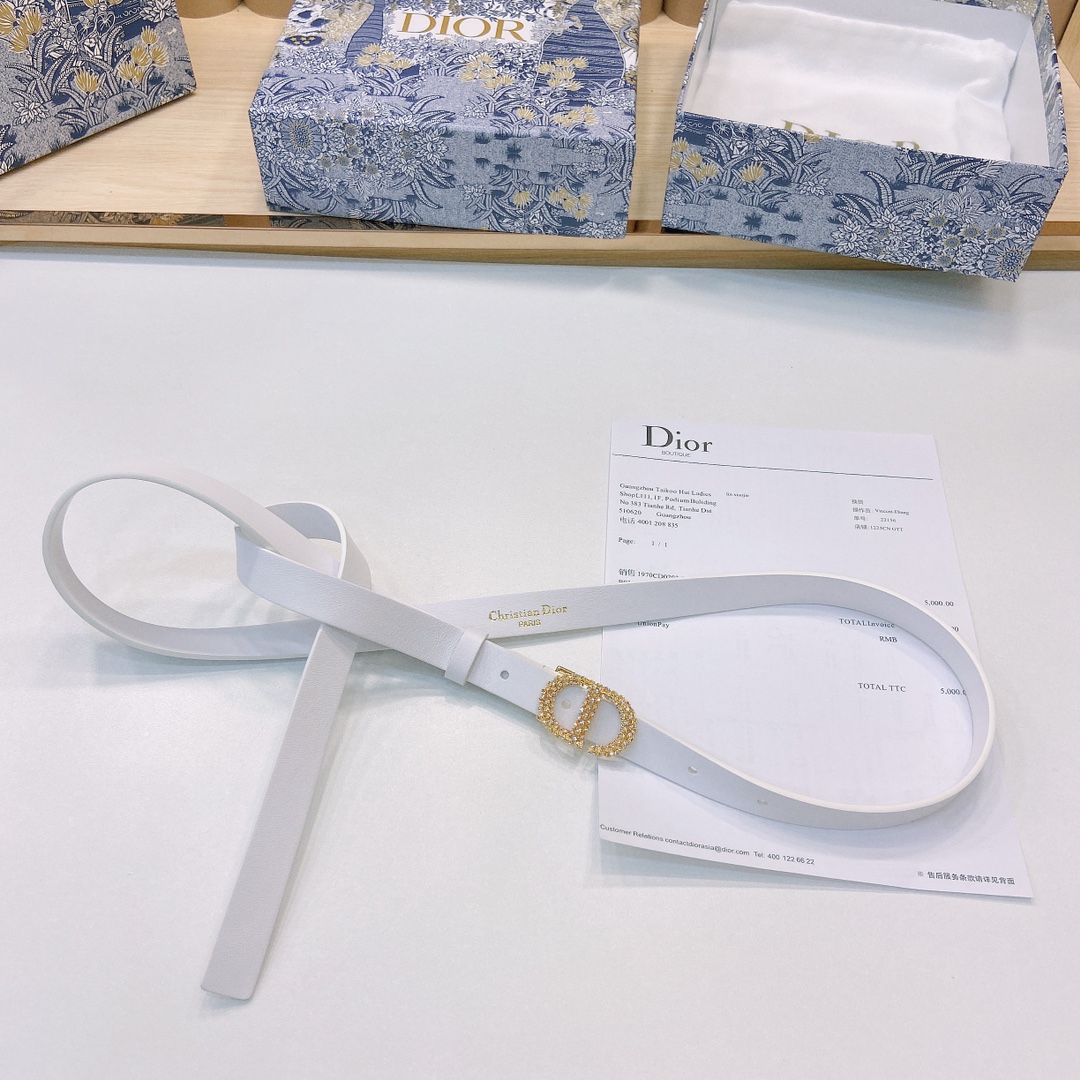 DIOR迪奥1.5Cm宽腰带以经典优