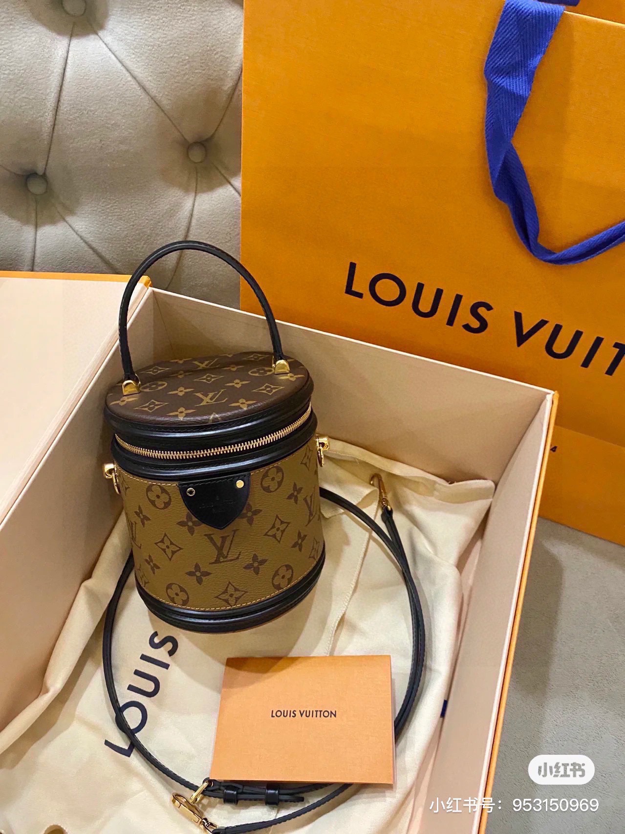 今年 Louis Vuitton 路易威登 LV 最好看的限量圆筒包|什么衣服都能搭
