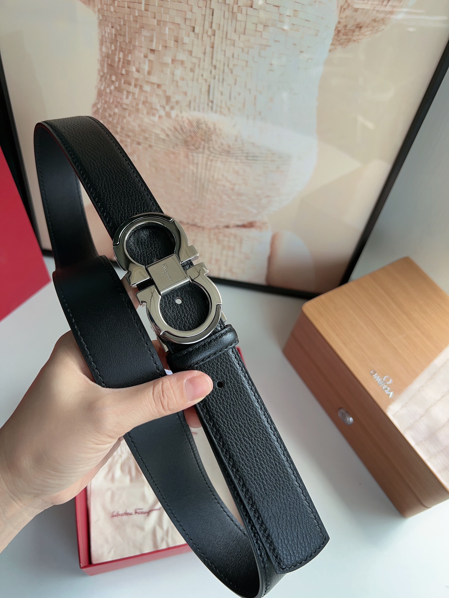 Ferragamo菲拉格慕   Gancini扣男士3.5cm时髦的双面腰带