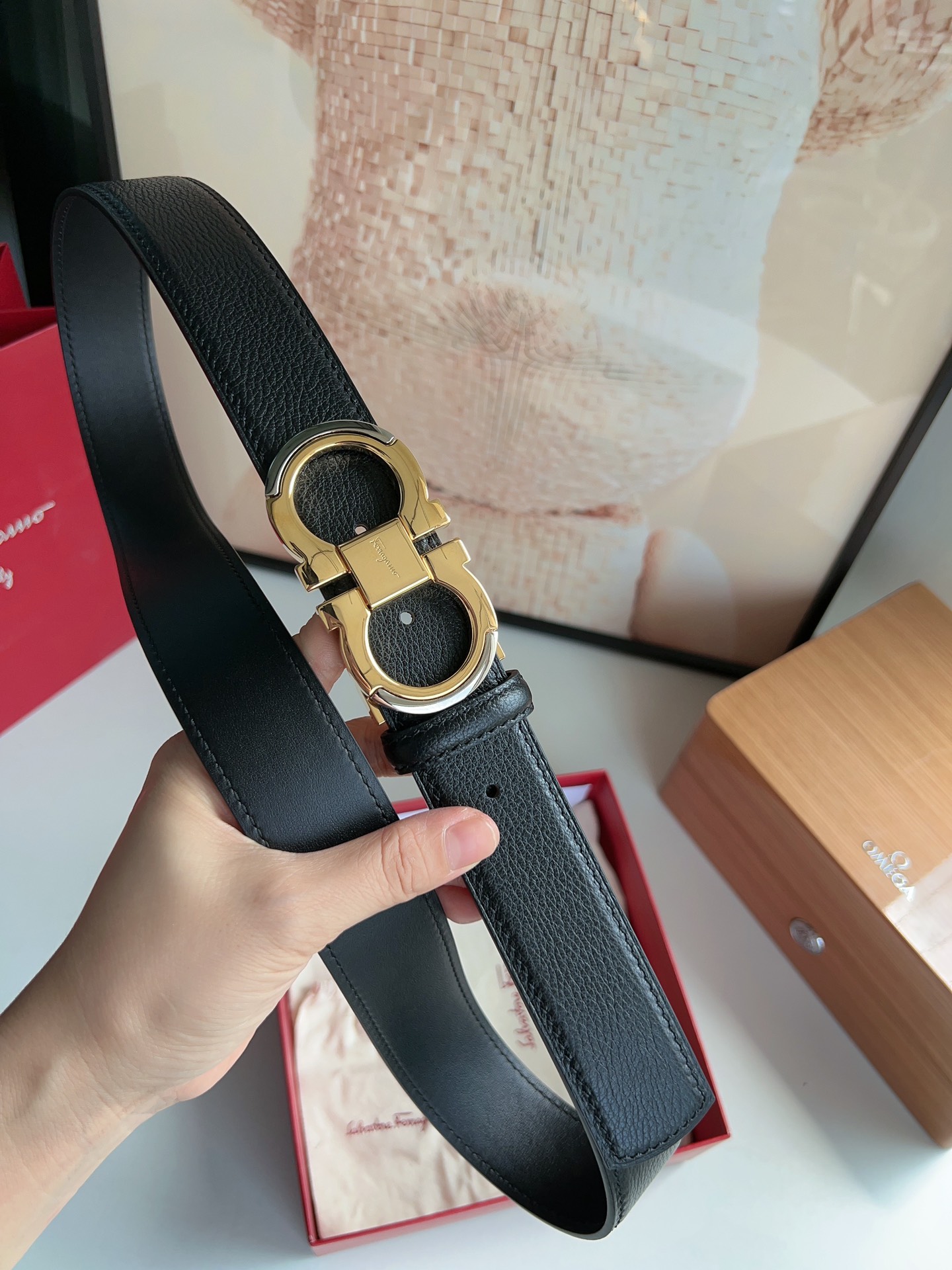 Ferragamo菲拉格慕   Gancini扣男士3.5cm时髦的双面腰带