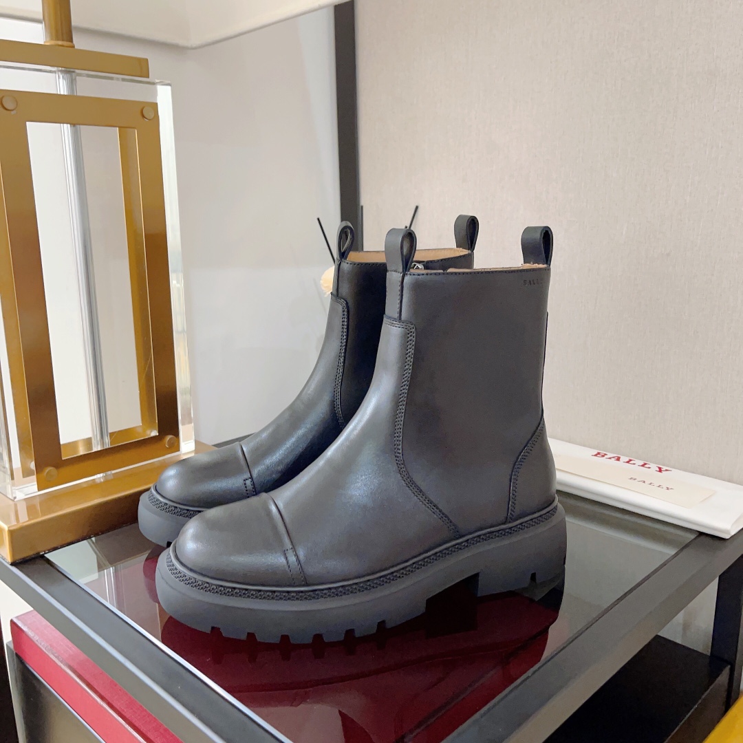 Valais Mountain Tradition-inspired Vaughhen Boots with Thick Rubber Base and Side Zipper - 图片 5