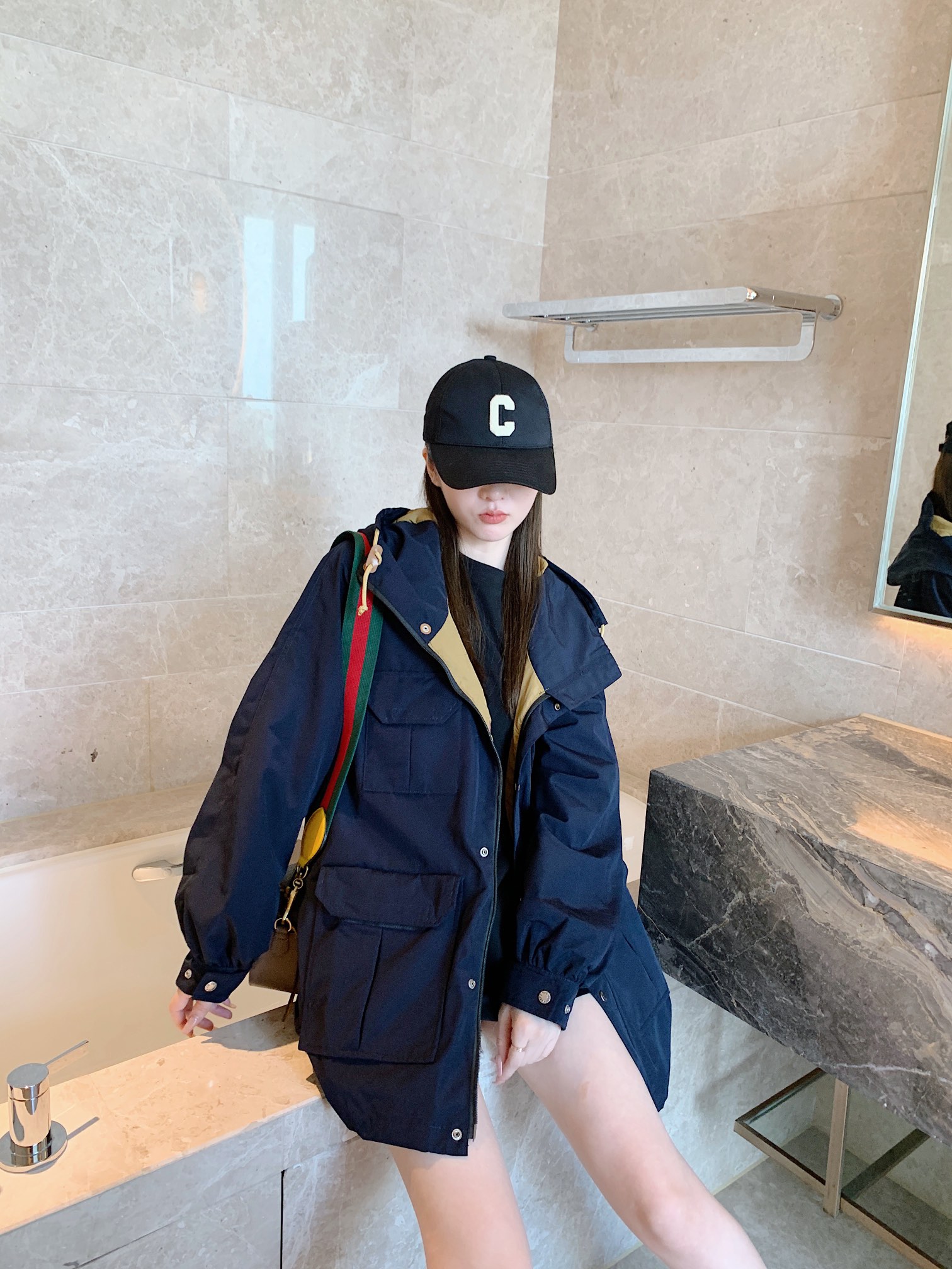 Gucci/古驰X TNF 联名夹克冲锋衣系列 上身效果 2