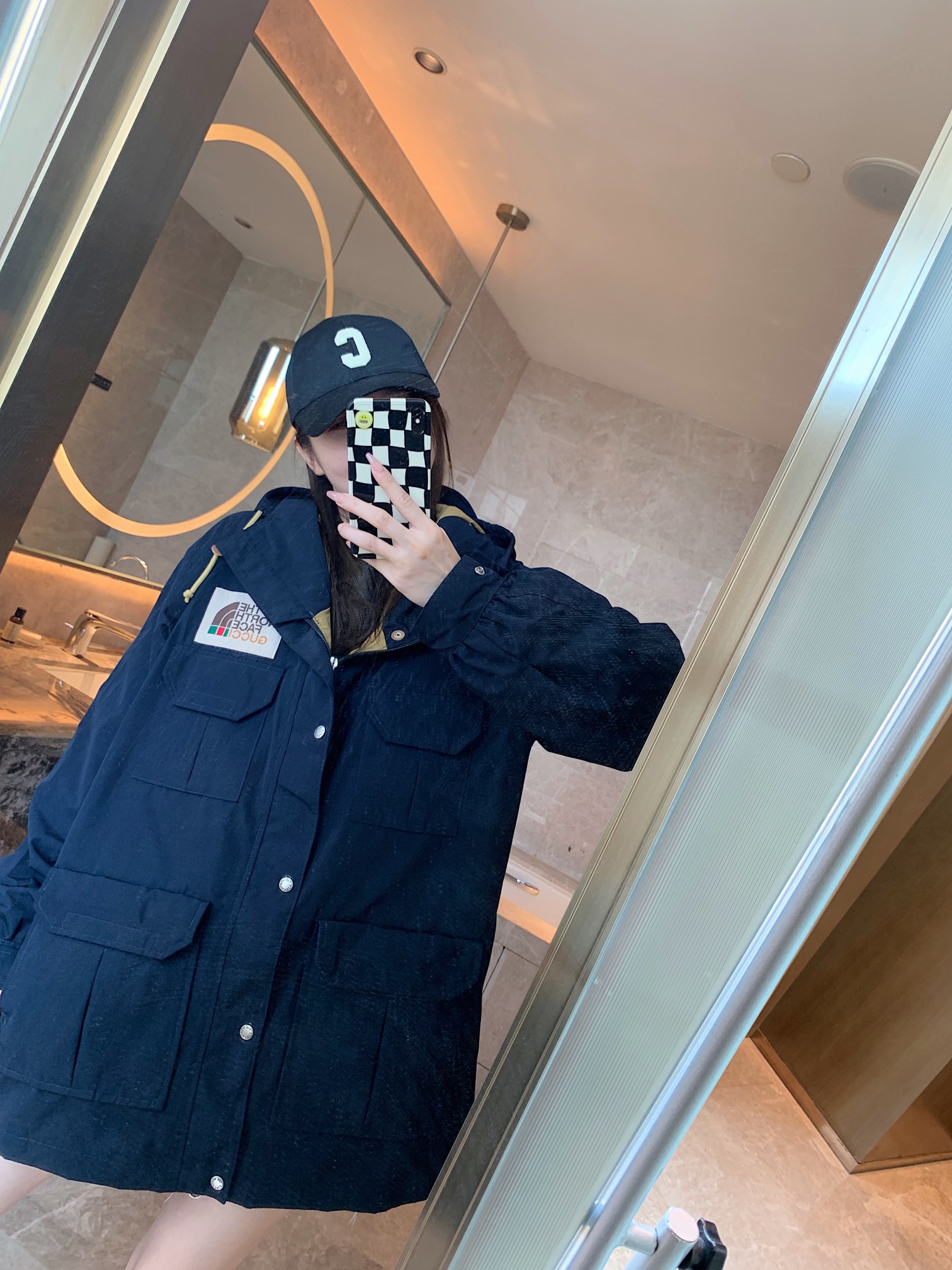Gucci/古驰X TNF 联名夹克冲锋衣系列 上身效果 4