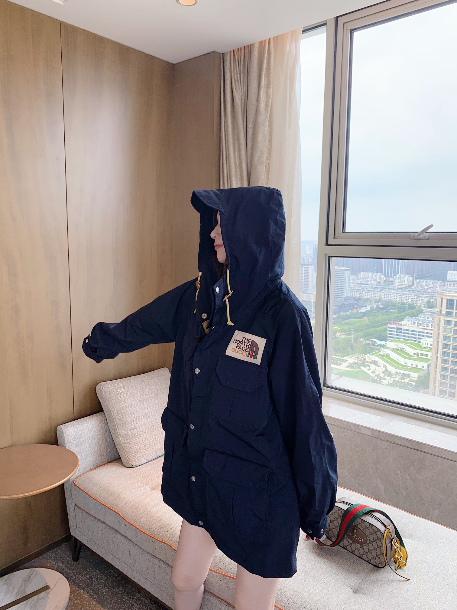 Gucci/古驰X TNF 联名夹克冲锋衣系列 上身效果 6