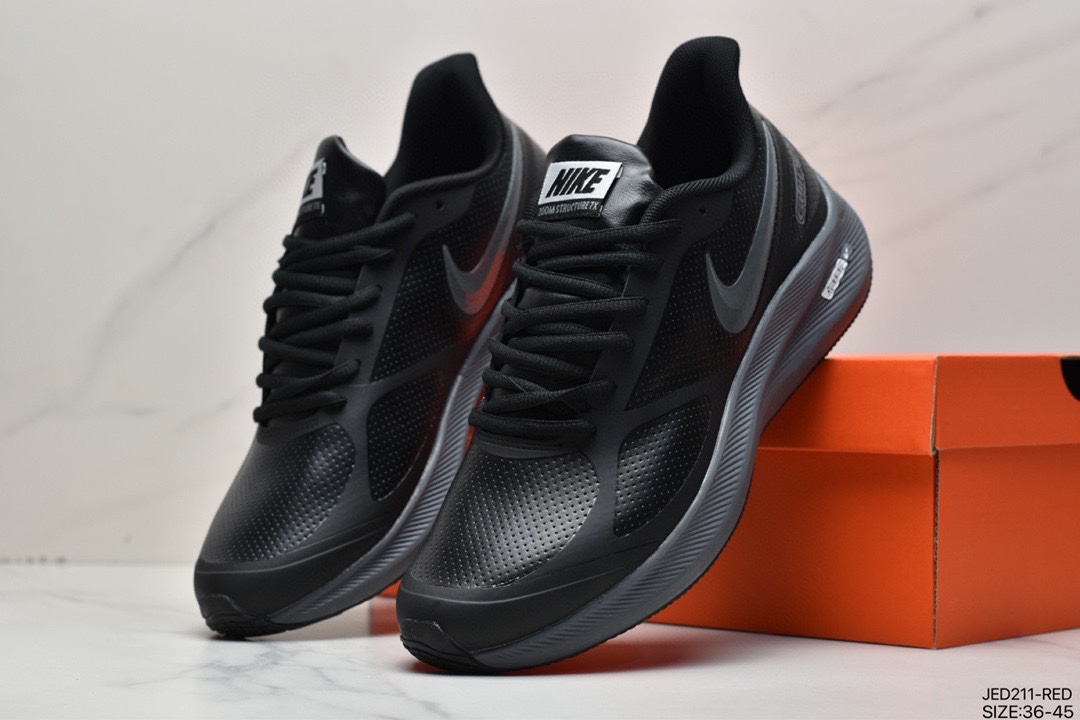 150 耐克Nike Air Zoom Structure 7X 皮面运动跑鞋