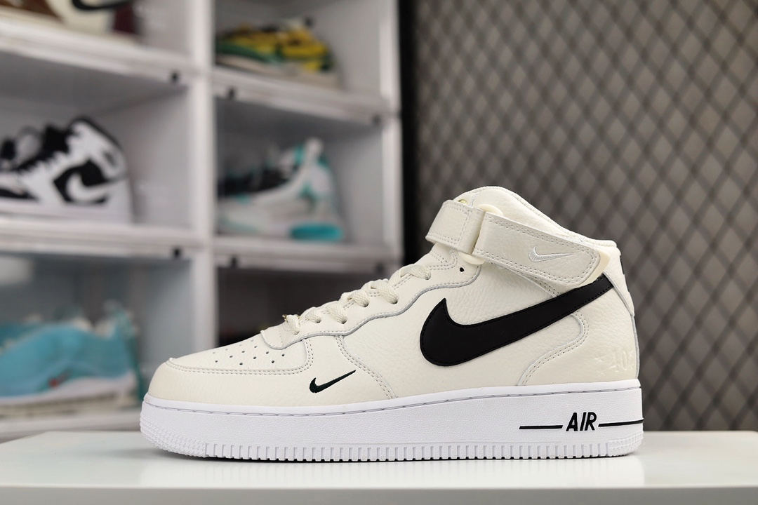 H0 公司级Nike Air Force 1 Low 空军一号低帮 “白黑勾”LF客供模具 原材料 内置全掌Solo 原楦头纸打造最完美空军鞋型