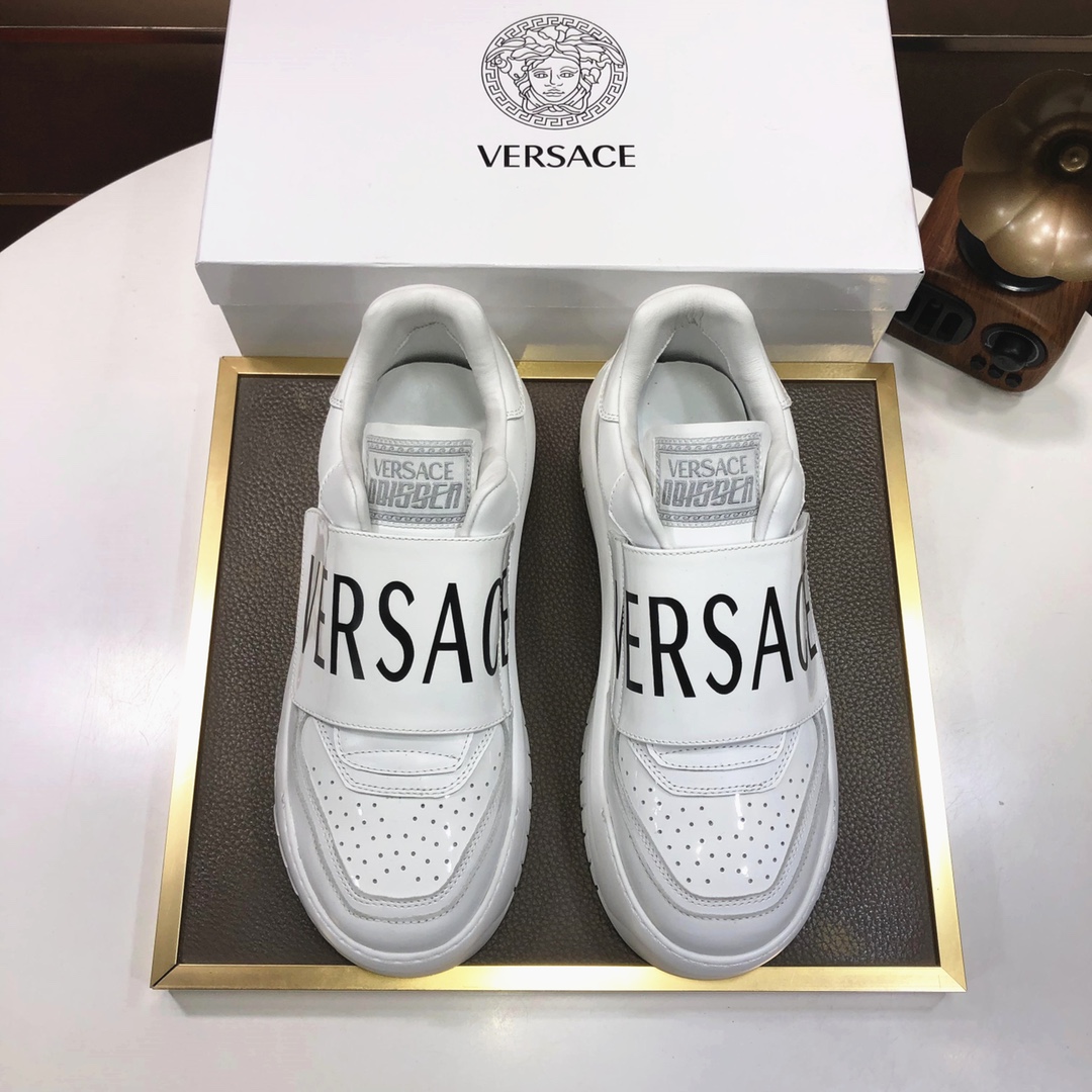 lote de fábrica [Versace] Los últimos modelos de Versace cuidadosamente elaborados para detonar la e
