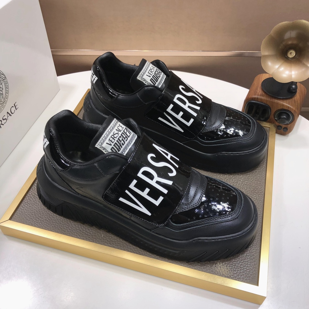 lote de fábrica [Versace] Los últimos modelos de Versace cuidadosamente elaborados para detonar la e