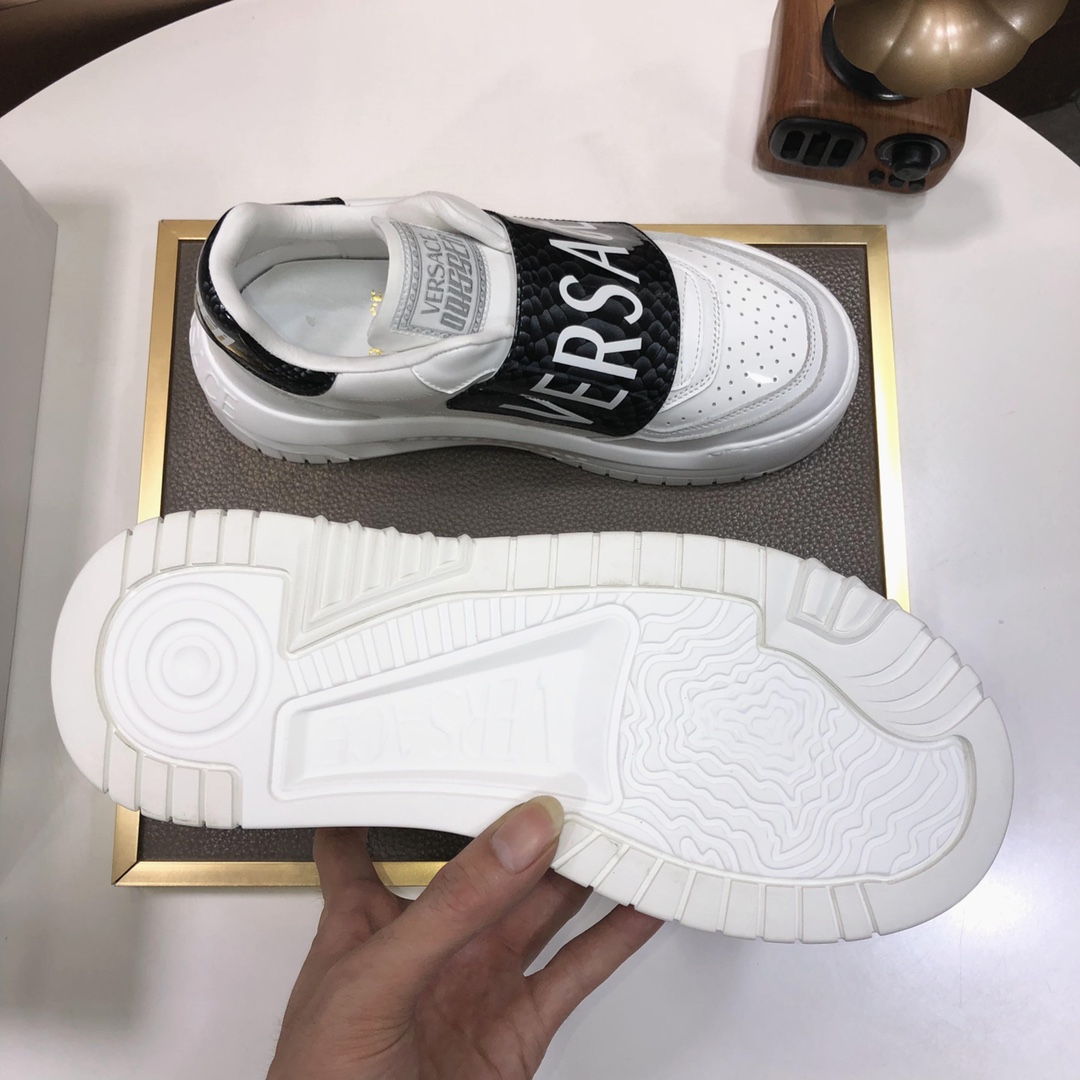 lote de fábrica [Versace] Los últimos modelos de Versace cuidadosamente elaborados para detonar la e