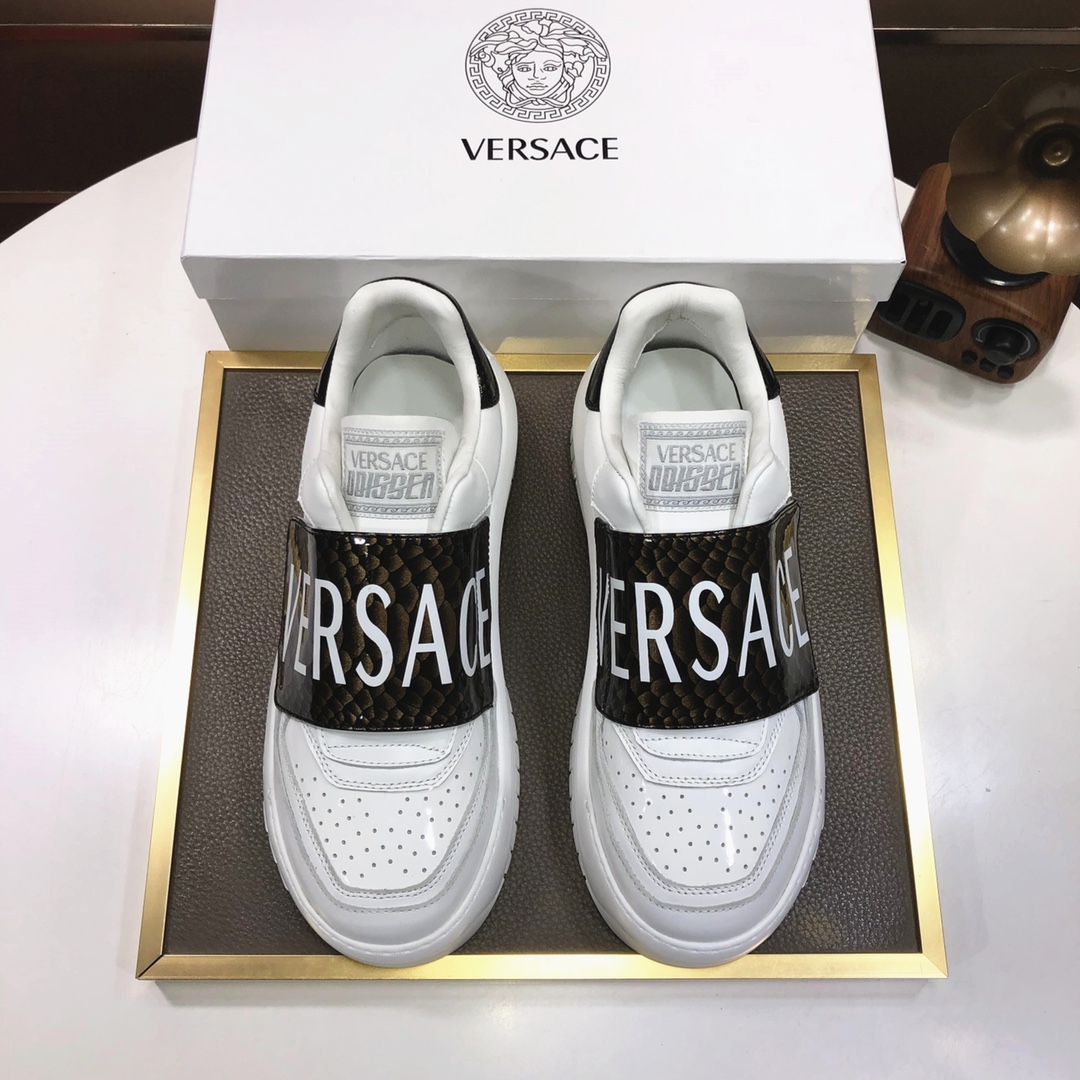 lote de fábrica [Versace] Los últimos modelos de Versace cuidadosamente elaborados para detonar la e