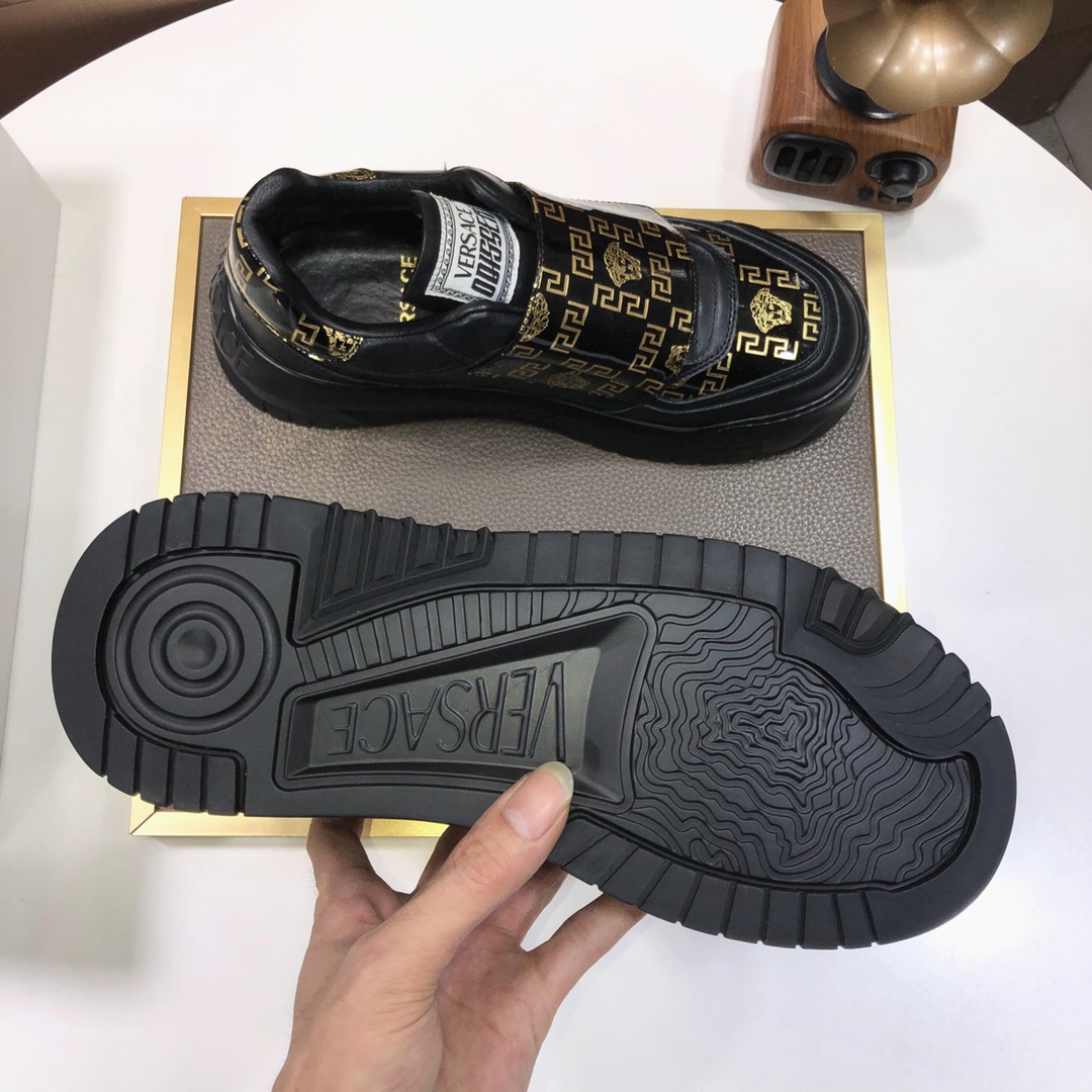 lote de fábrica [Versace] Los últimos modelos de Versace cuidadosamente elaborados para detonar la e