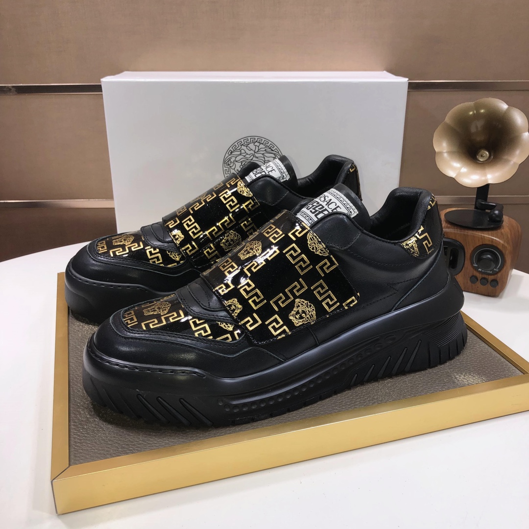 lote de fábrica [Versace] Los últimos modelos de Versace cuidadosamente elaborados para detonar la e
