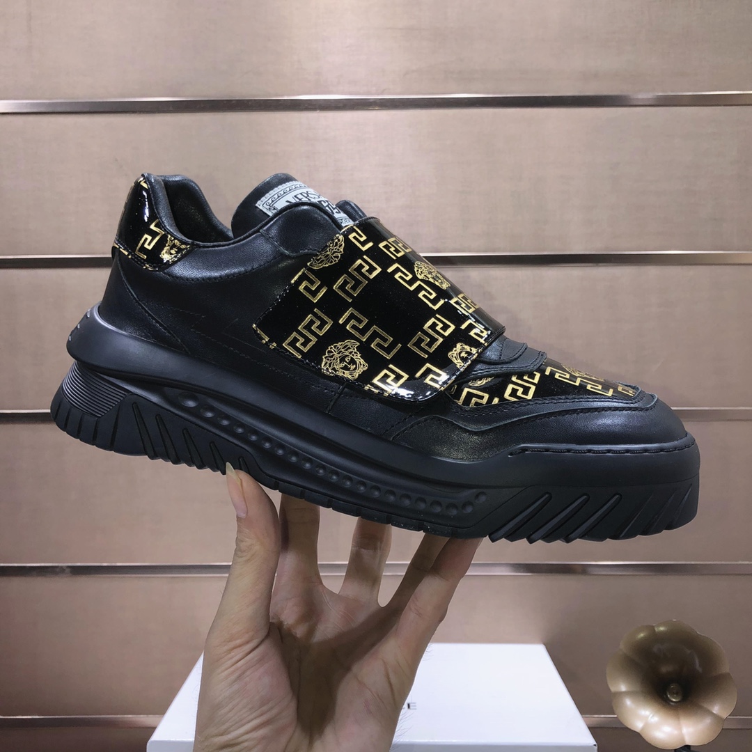 lote de fábrica [Versace] Los últimos modelos de Versace cuidadosamente elaborados para detonar la e
