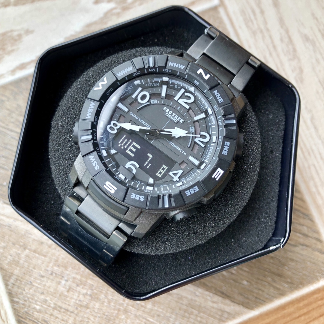 Часы Casio