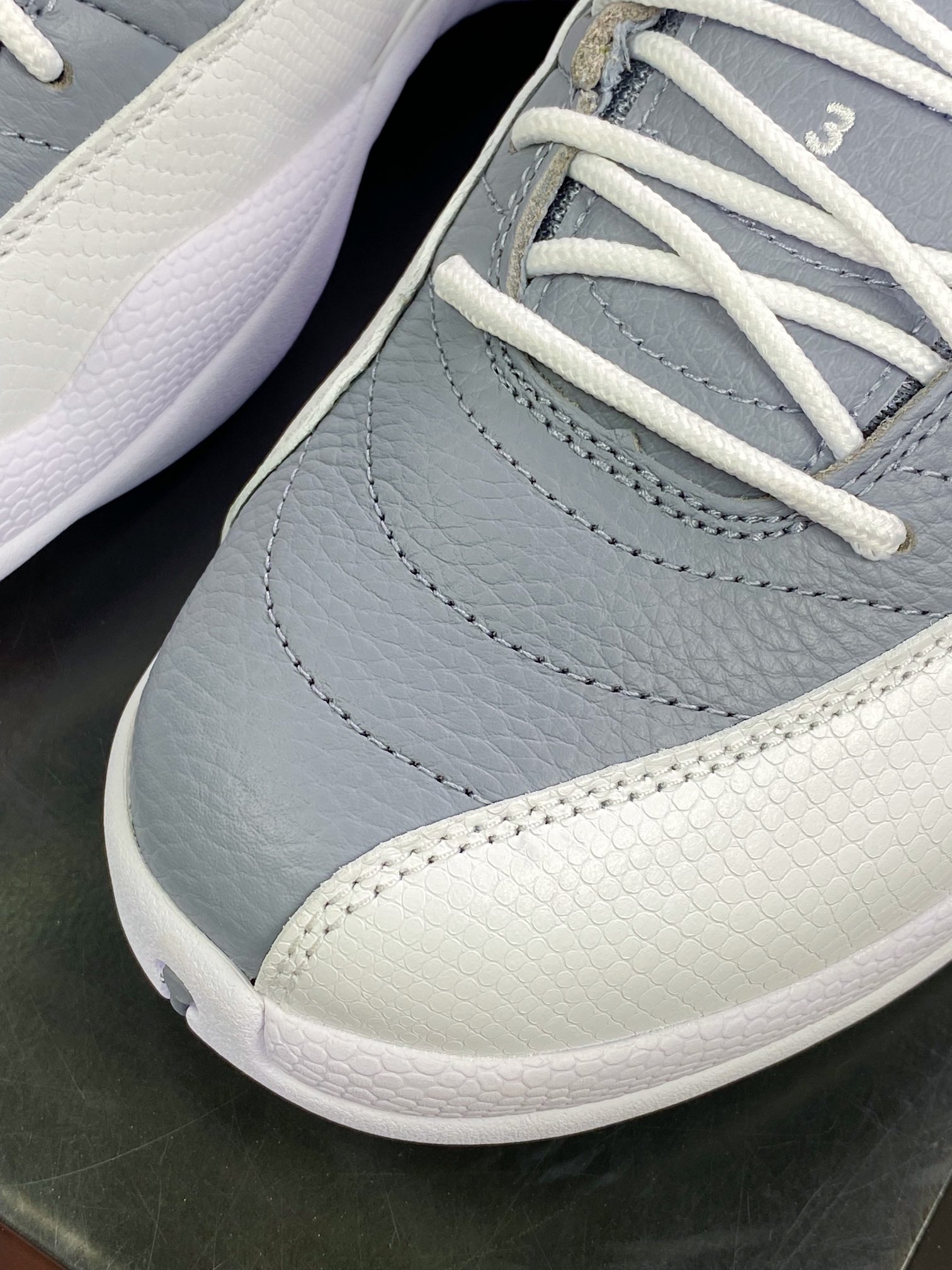 Nike Air Jordan 12 Retro”Stealth/Cool Grey”AJ12代篮球鞋CT8013-015