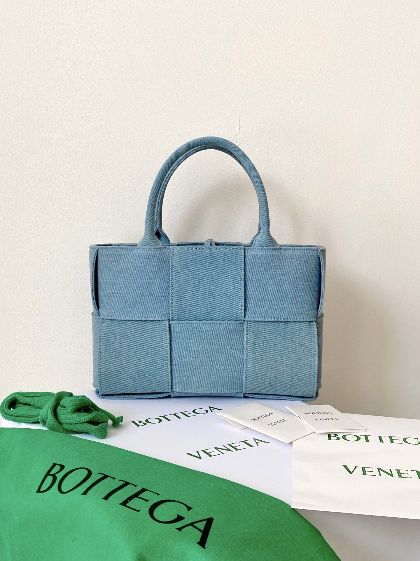 Bottega Veneta Sales King