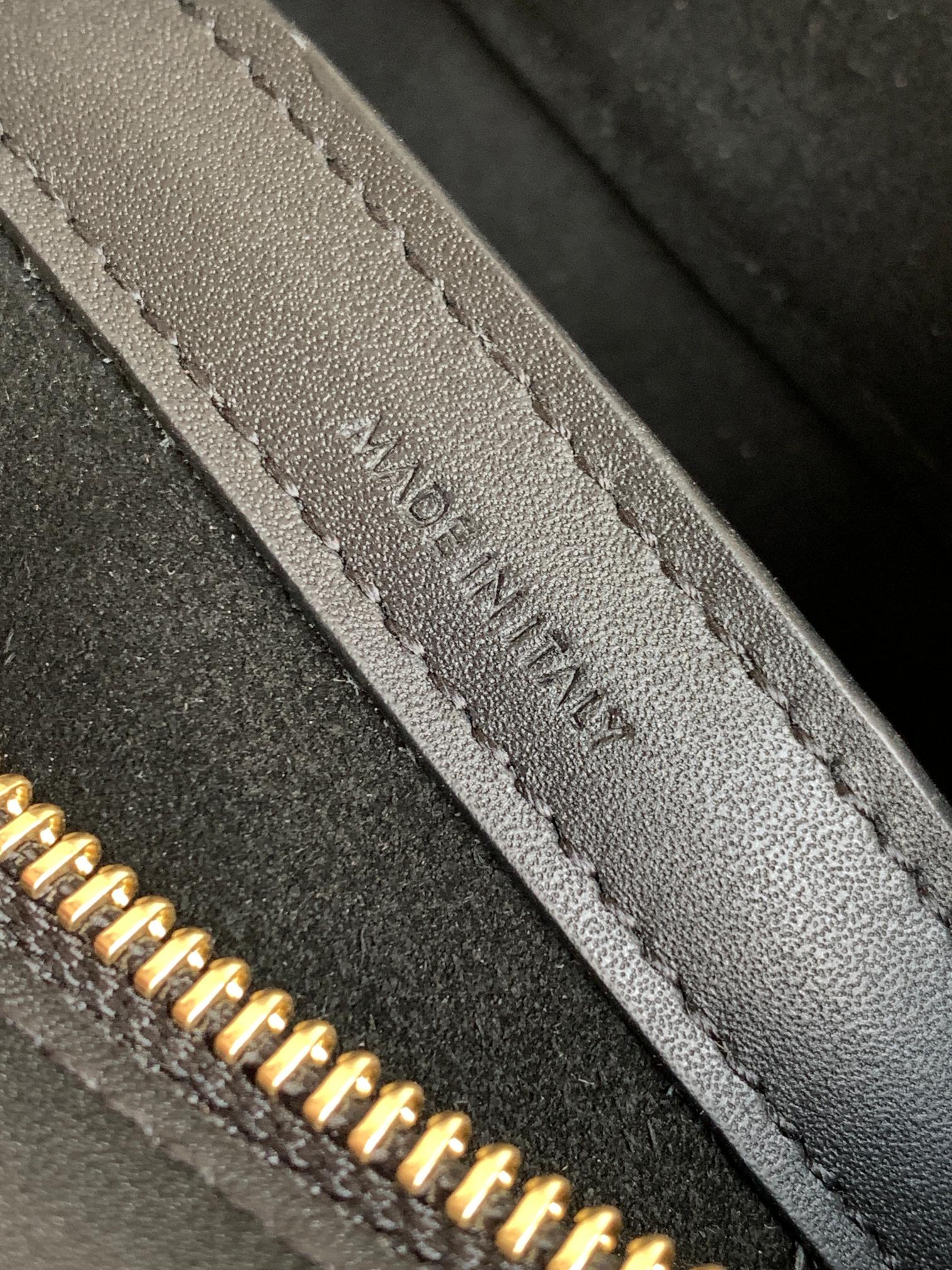 CELINE赛琳BESACE NEUDS FRANCAIS牛皮革手袋198008