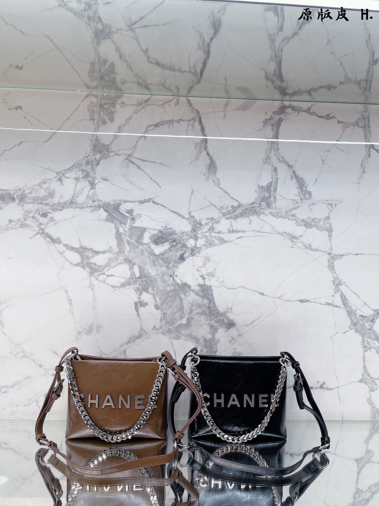 L0 头层皮 链条 小托特包 时装/休闲 不挑衣服 尺寸22 18cm