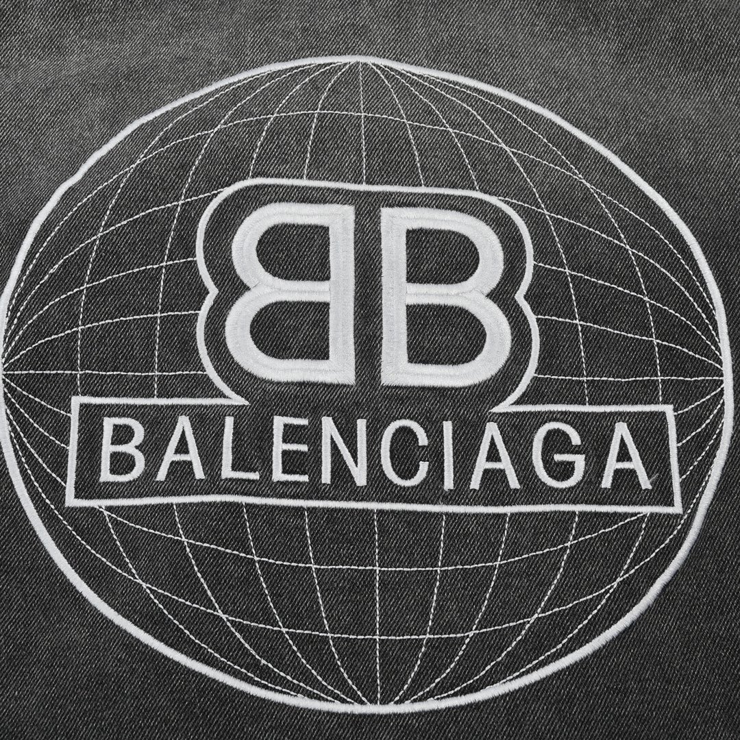 Balenciaga#巴黎世家22Fw 刺绣地球牛仔外套