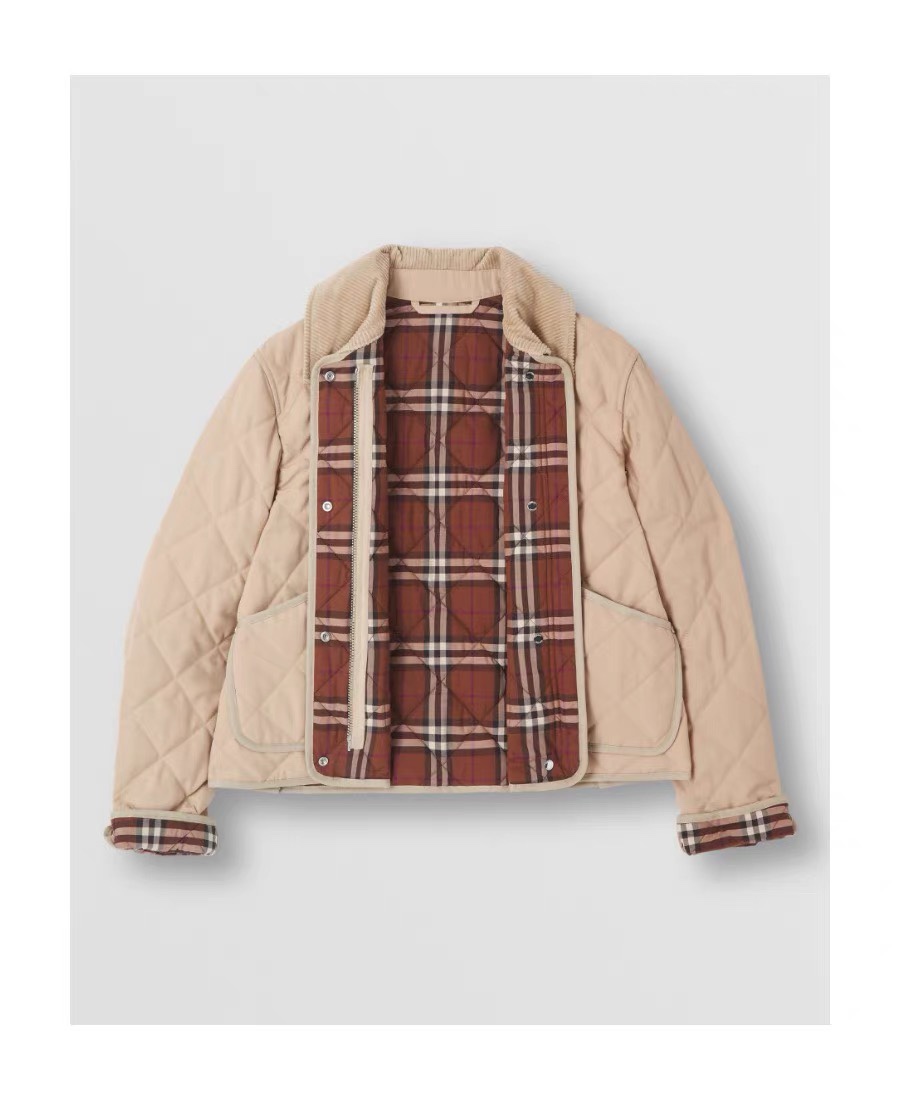 Burberry Women's Diamond Quilted Barn Jacket - Timeless Style & Comfort 2 i1664723226 4644 1