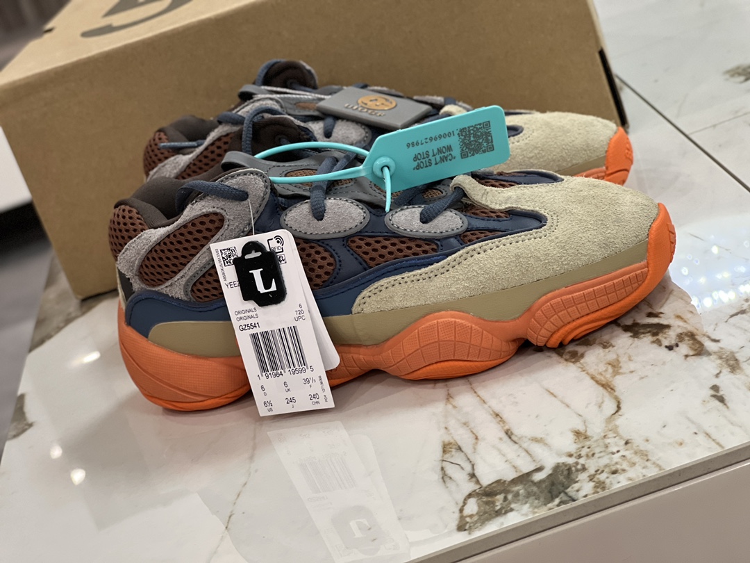 NO:279754,Spot in stock Pure original version Counter 35.5-46 (including half code) Correct 3M reflection Poison card supports scanning Adidas Yeezy500 Enflame Basketball Orange Product No. GZ5541 Define the top production process Only check the original shoes for sale #AD Wanbang original fur and squirting cowhide #Built-in adiPRENE  shock absorption technology #All shoes include inner lining The machine needle spacing adjustment is consistent with the original #Original mold development 