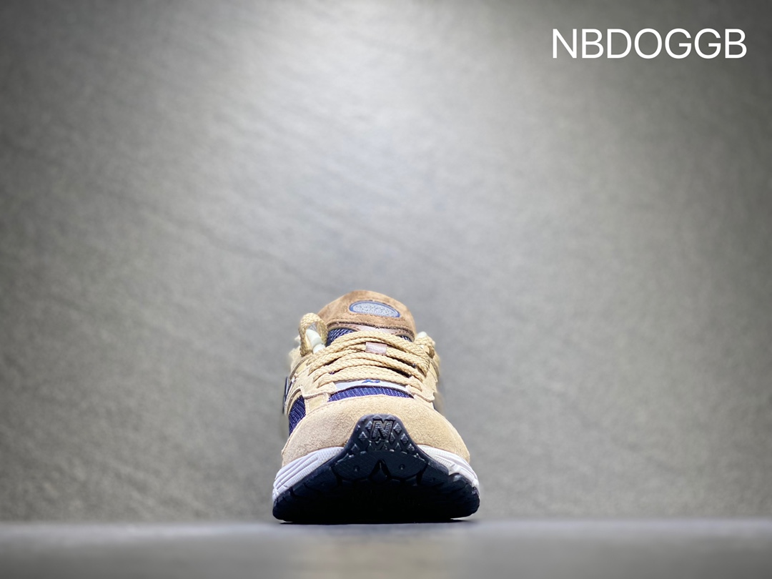 200 新百伦New Balance 2002系列 NB复古跑鞋 ML2002R5