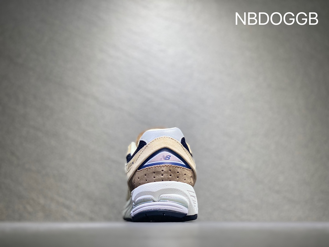 200 新百伦New Balance 2002系列 NB复古跑鞋 ML2002R5