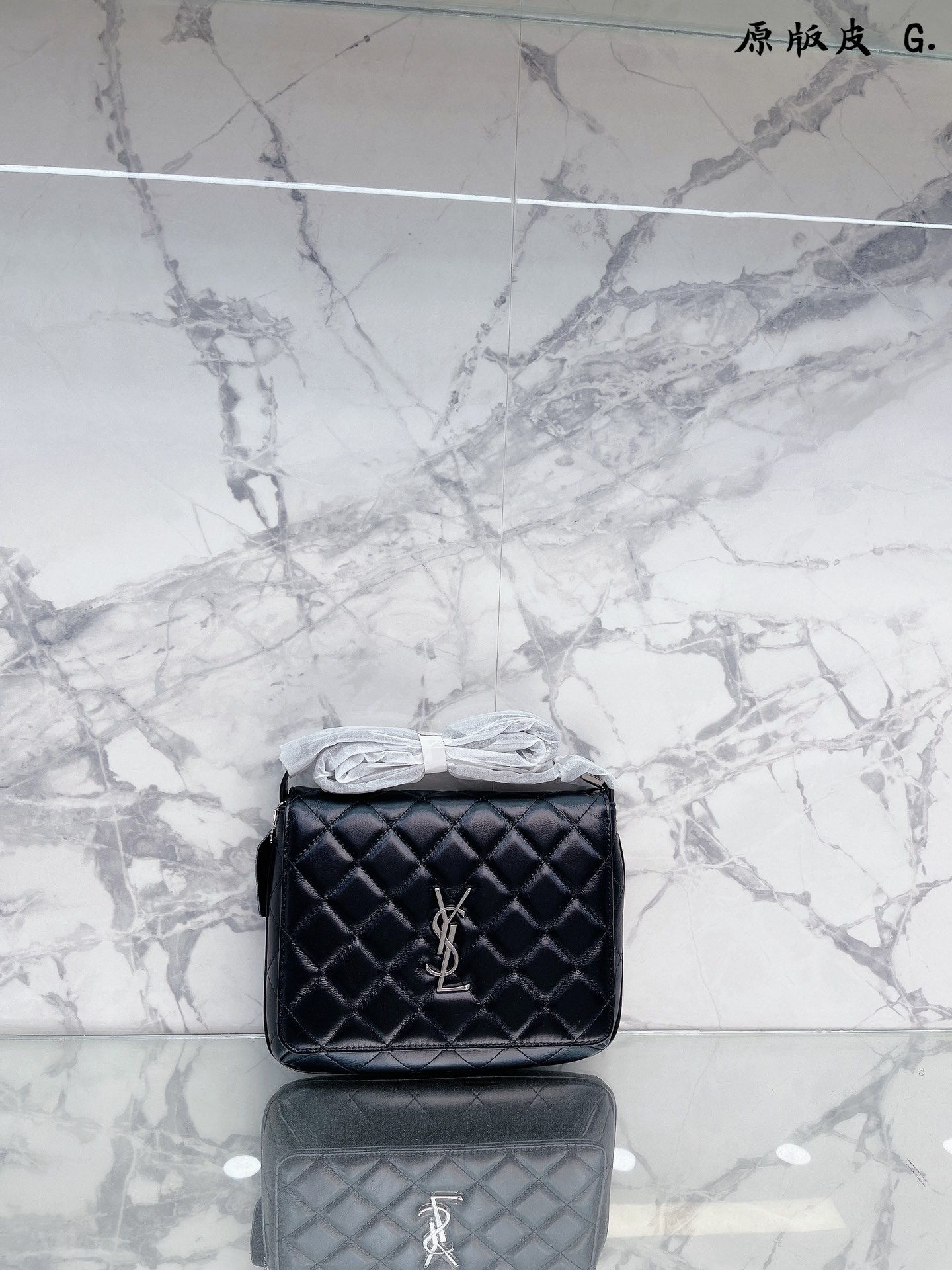 L0 头层皮  Saint Laurent 圣罗兰 YSL  腋下 斜挎包 大tote感觉太温柔了简直 随意搭配都出彩 Saint Laurent 圣罗兰  28 21cm