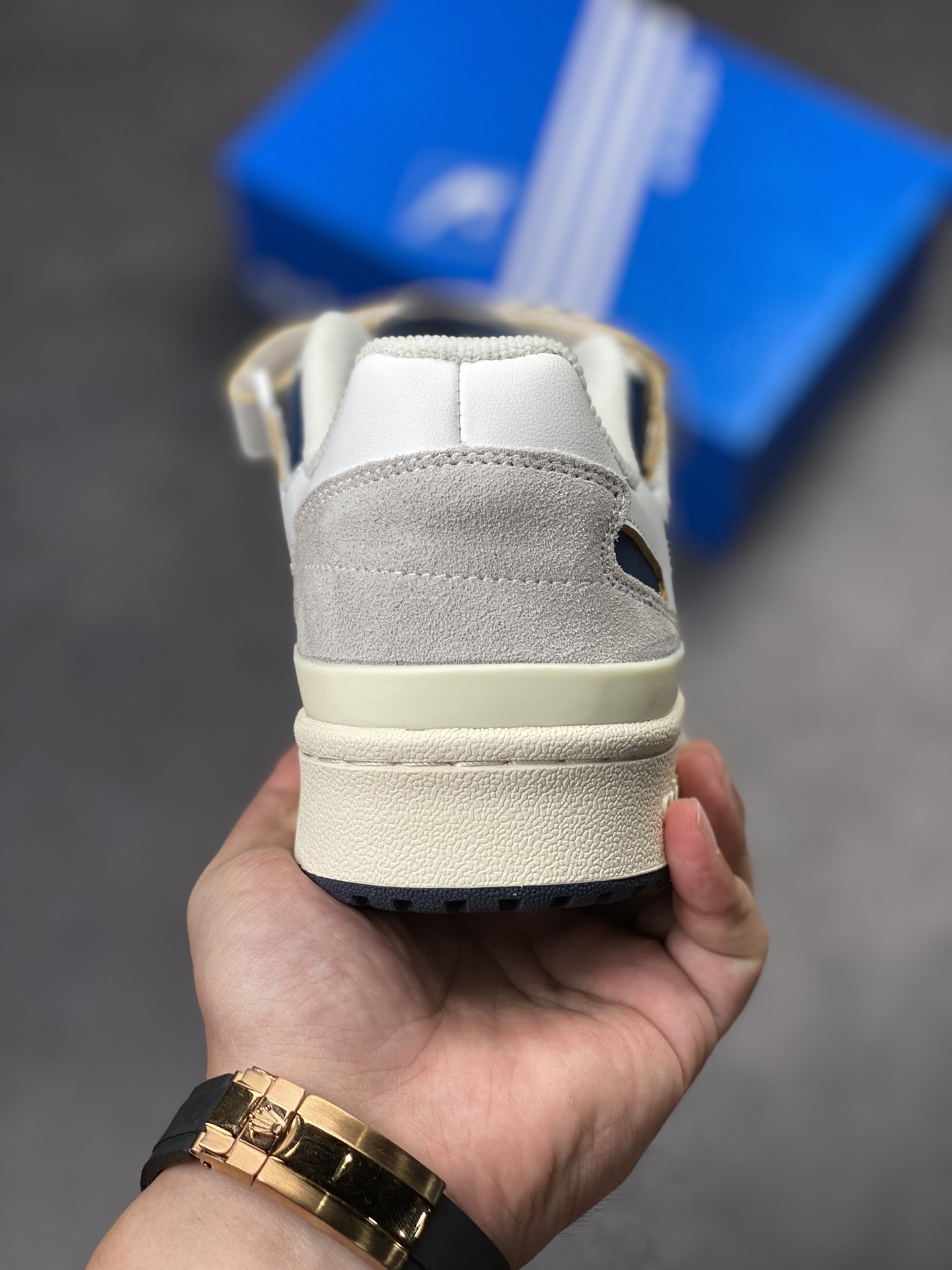 220 海外渠道版 原盒原标 Adidas Forum 84 Low 三叶草低邦  GZ6427