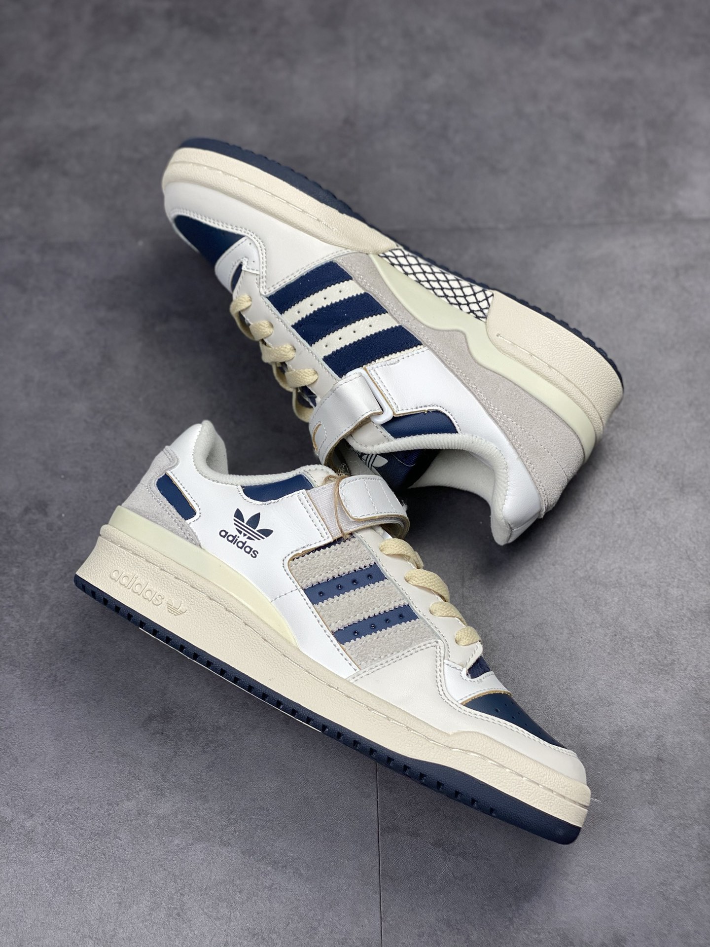 220 海外渠道版 原盒原标 Adidas Forum 84 Low 三叶草低邦  GZ6427